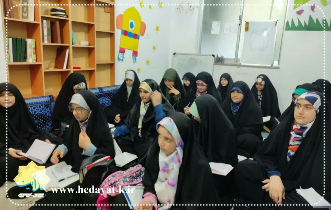 آموزش معارف قرآن و اهل بیت – گفتمان سیاسی/شنبه و چهارشنبه /تابستان ۱۴۰۲